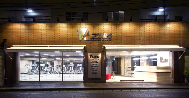 店舗デザイン トレーニング ジム 加圧 スタジオ 姫路