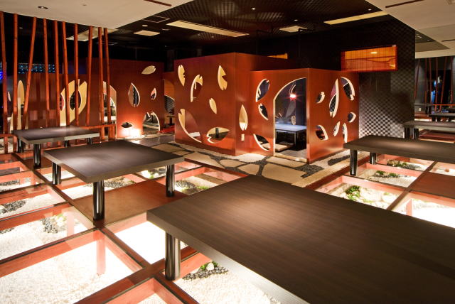 神戸ハーバーランドモザイク sakura1 日本料理店 内装 外装 設計 店舗デザイン 施工 マツヤアートワークス