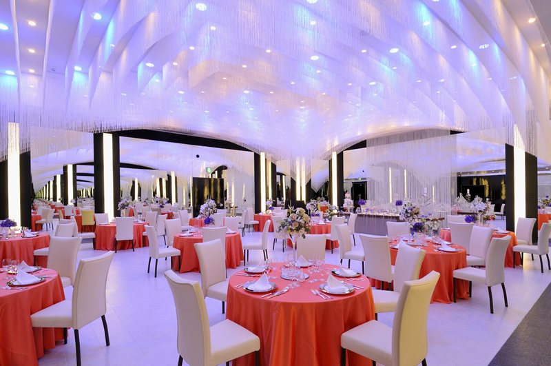 �E�F�f�B���O�}�i�[�n�E�X �����B�[�i�}���G�[��