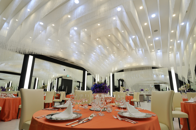 �E�F�f�B���O�}�i�[�n�E�X �����B�[�i�}���G�[��