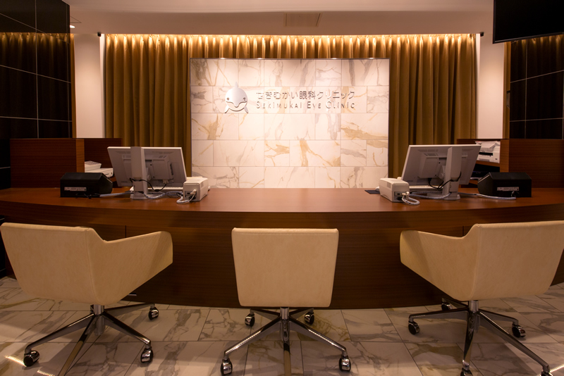 �����ނ�����ȃN���j�b�N